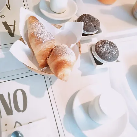Le Mi' Cocche Bed & Breakfast Capannori